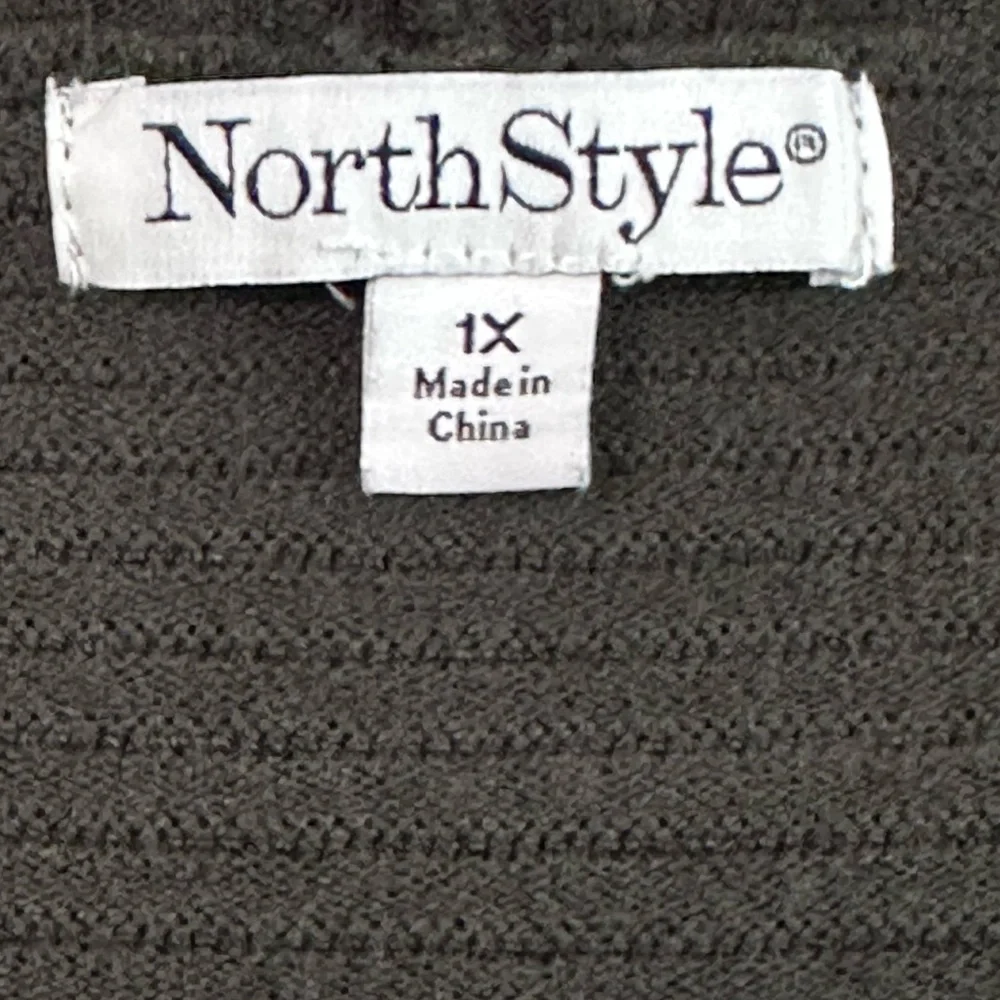 North Style Women's Dark Green Hooded Sweater - Picture 3 of 4